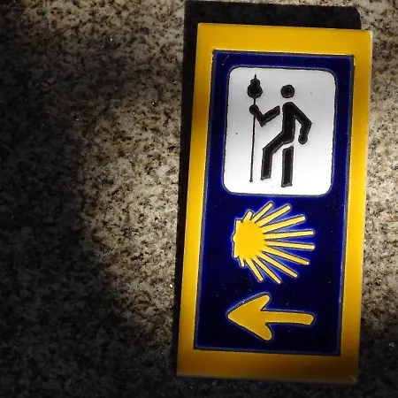 Albergue Rosa De Abreu Hostel *