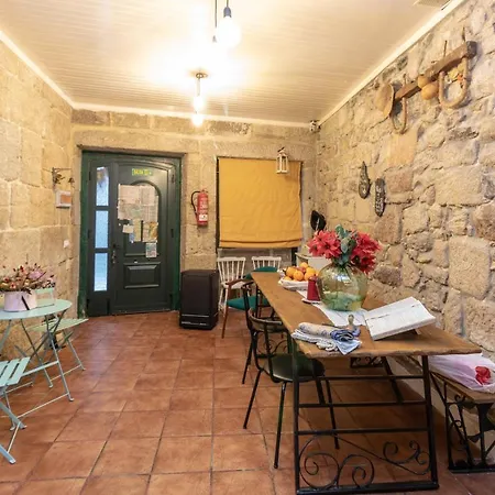 Albergue Casa De Abreu 호스텔 *