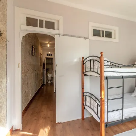 Albergue Casa De Abreu 호스텔 *