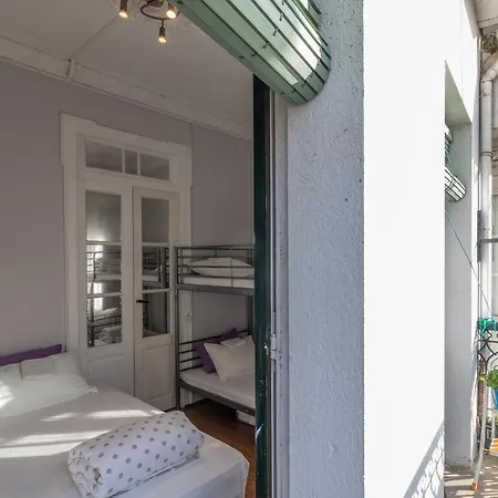 Albergue Rosa De Abreu *