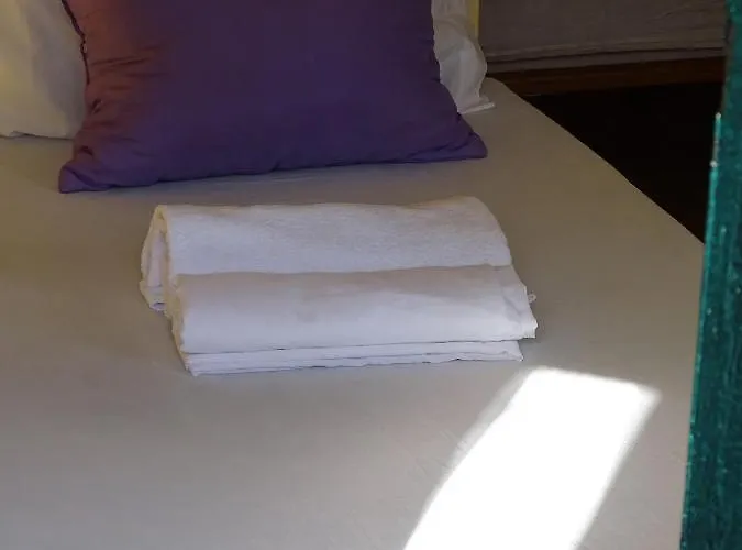 Albergue Casa De Abreu 리돈델라