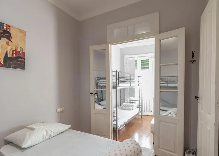 Albergue Casa De Abreu 호스텔 *